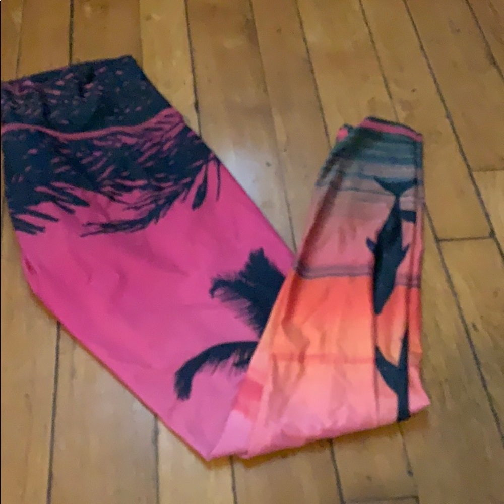 Teeki leggings